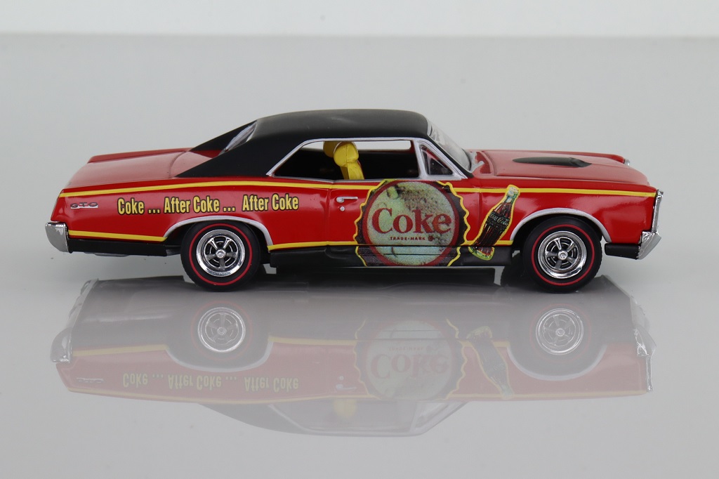Matchbox Collectibles YMC03/B; The Coca-Cola 1967 Pontiac GTO